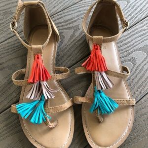 Old Navy Size 8 sandals
